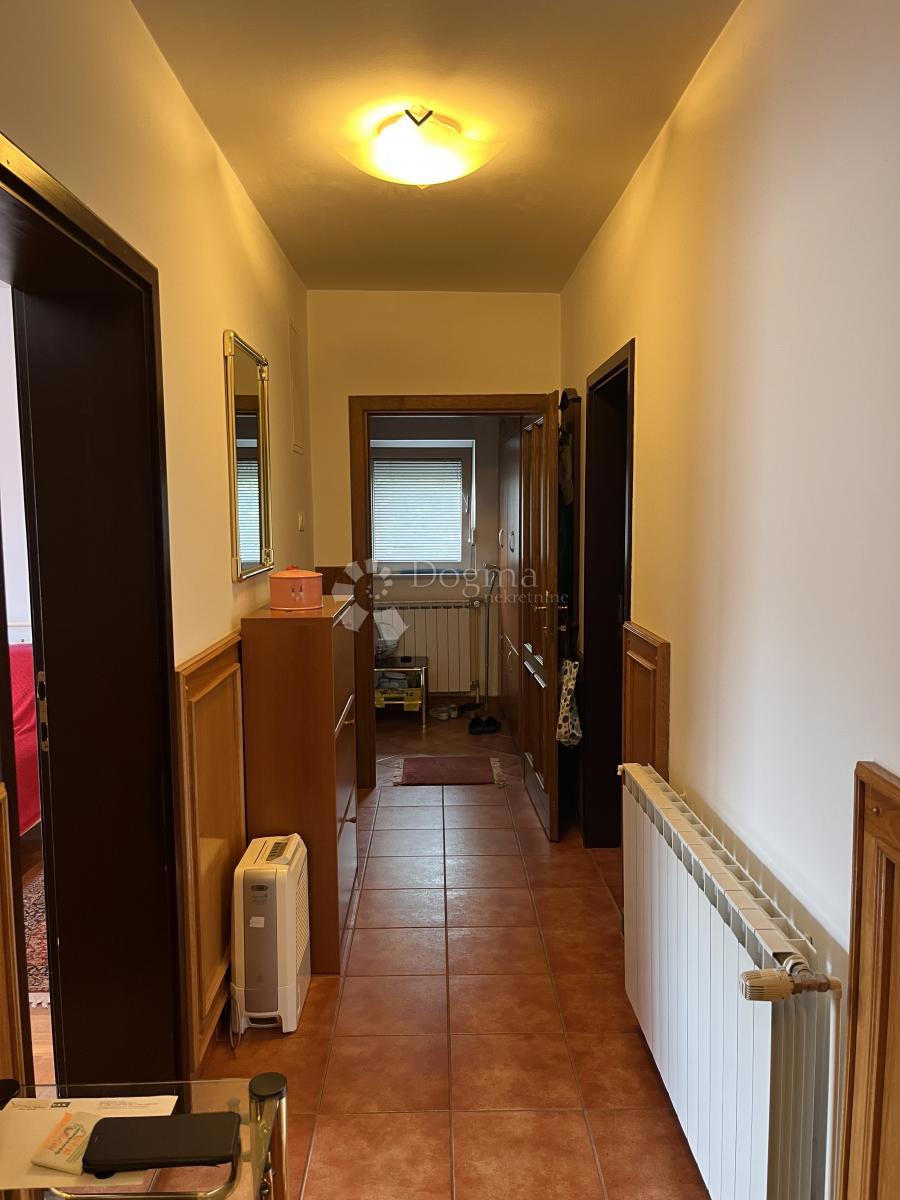 Hiša Susedgrad, Podsused - Vrapče, 313m2