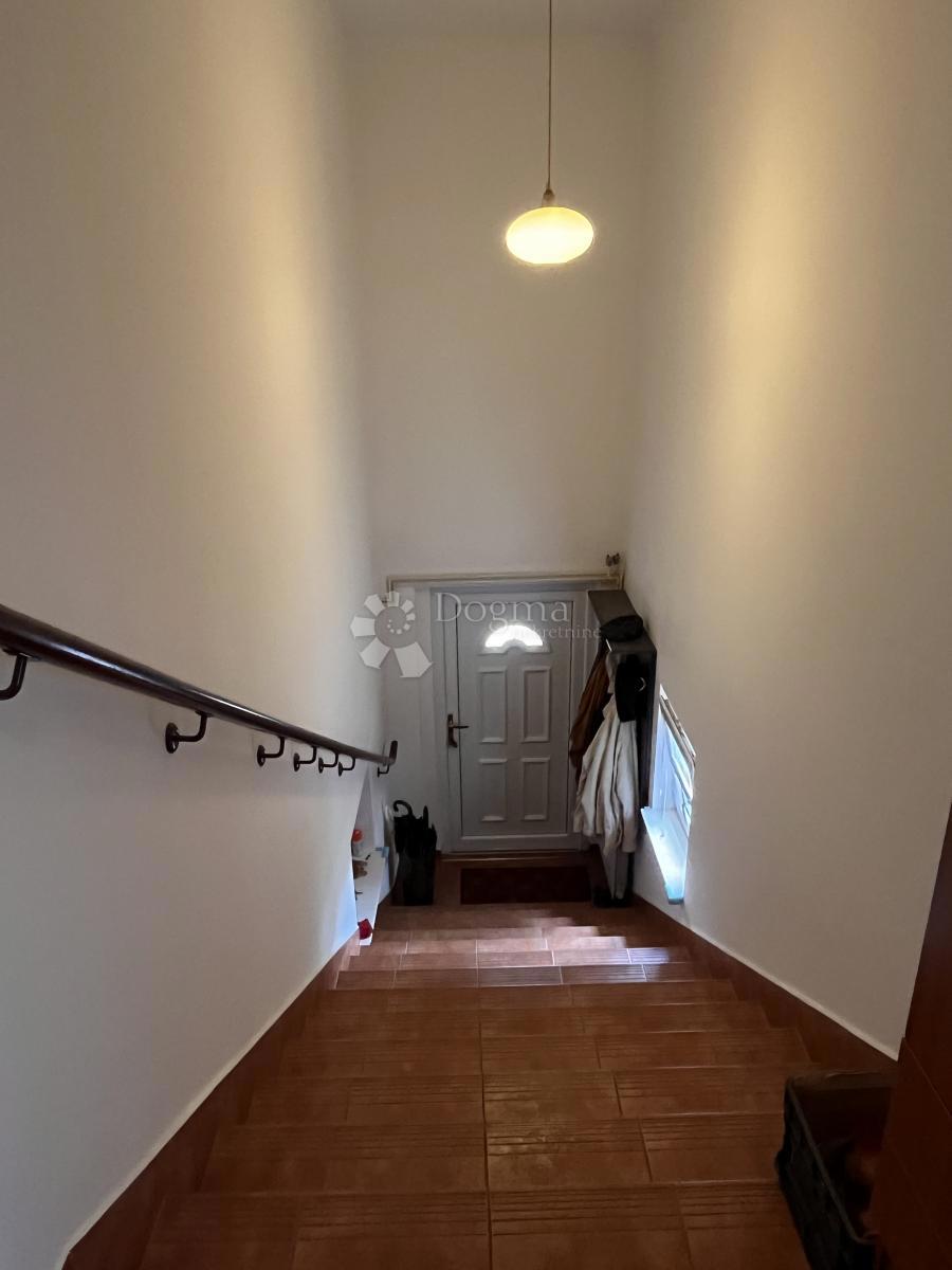 Hiša Susedgrad, Podsused - Vrapče, 313m2