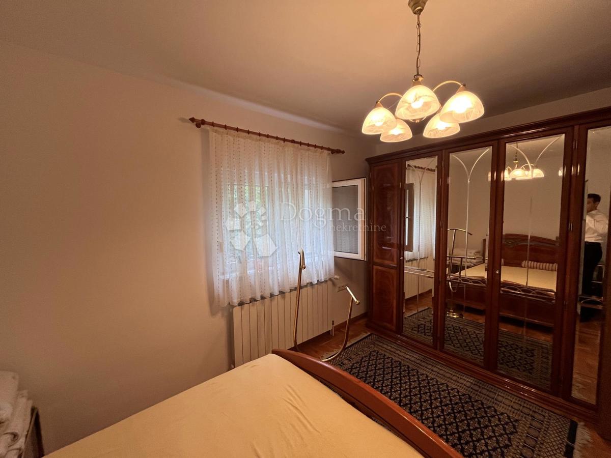 Hiša Susedgrad, Podsused - Vrapče, 313m2
