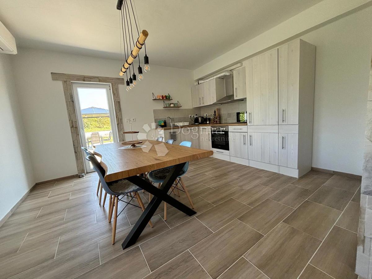 Hiša Sveti Petar u Šumi, Sveti Petar U Šumi, 104m2
