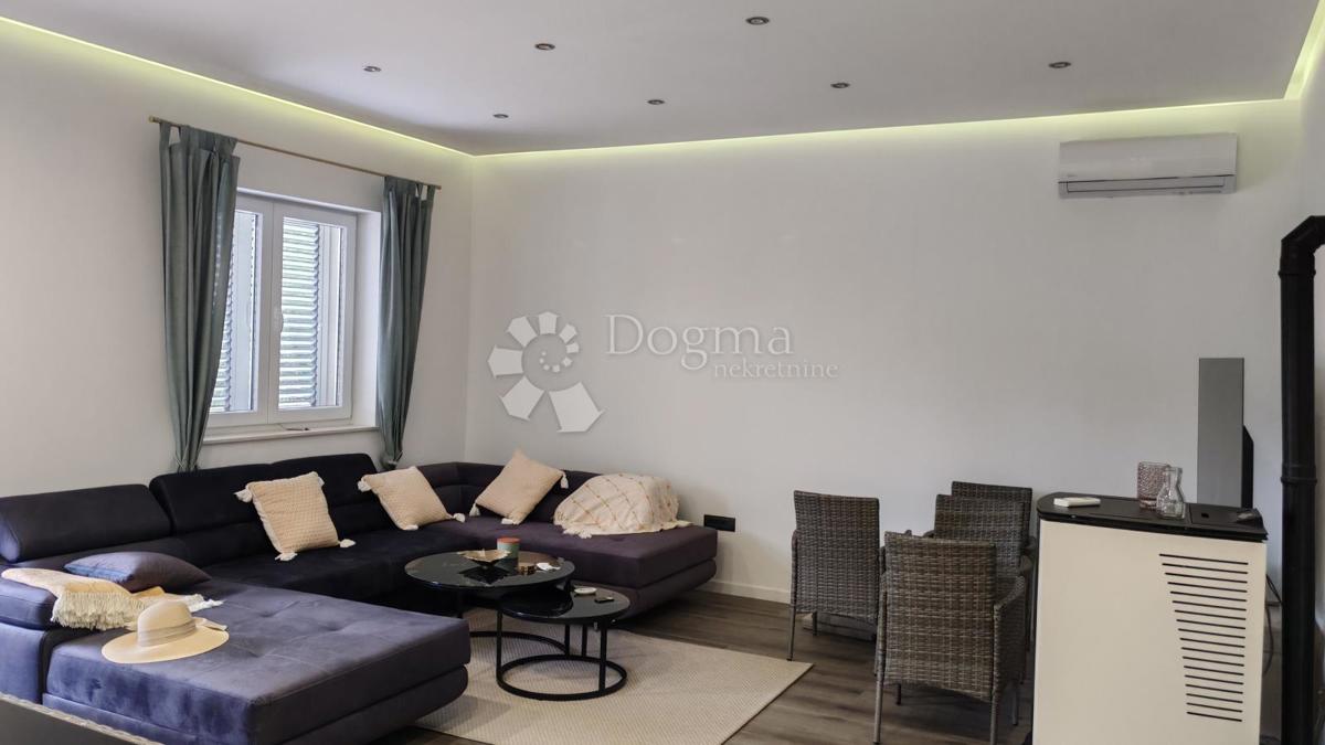 Hiša Buzdohanj, Čavle, 360m2