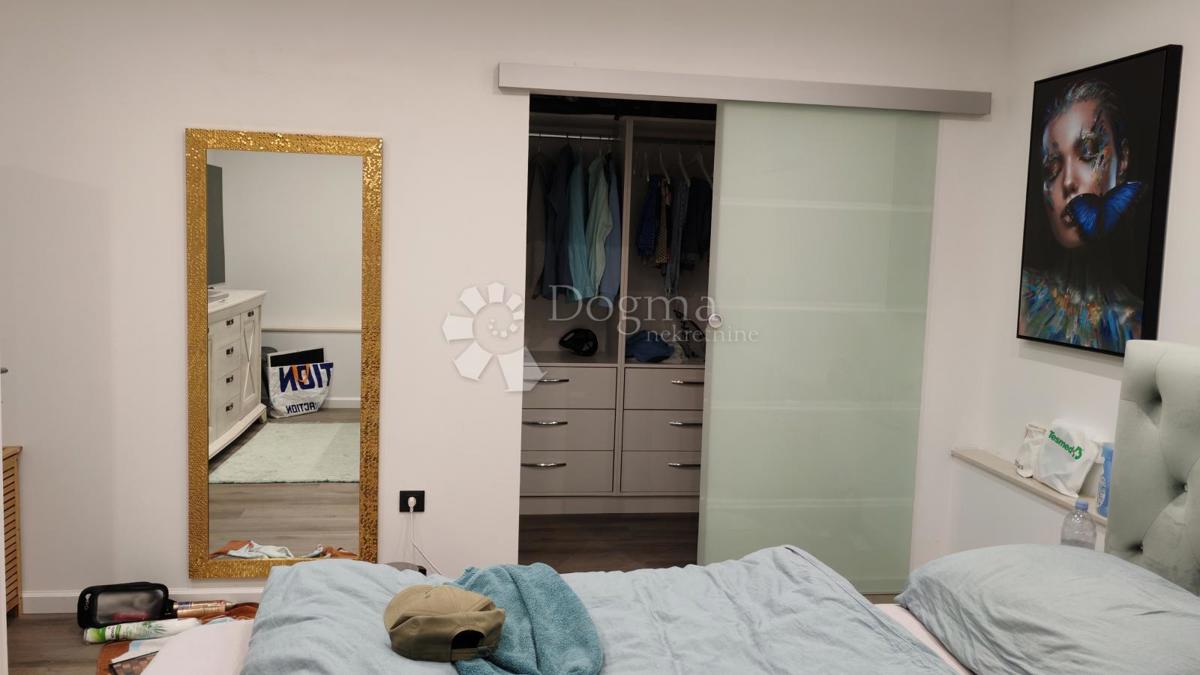 Hiša Buzdohanj, Čavle, 360m2