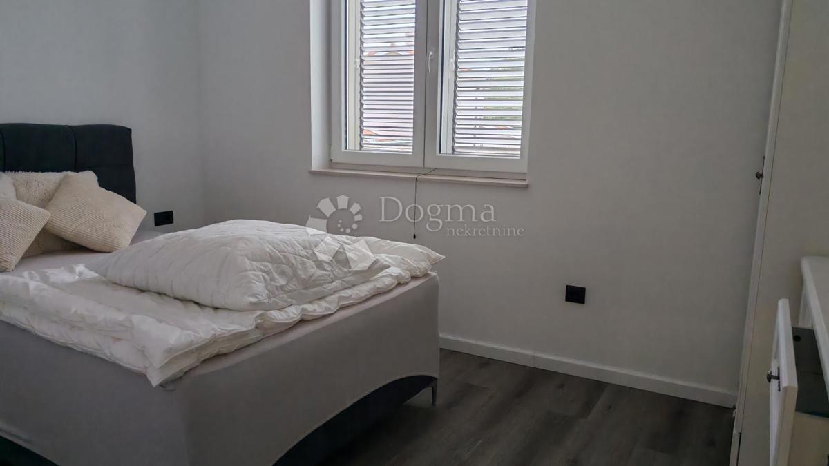 Hiša Buzdohanj, Čavle, 360m2