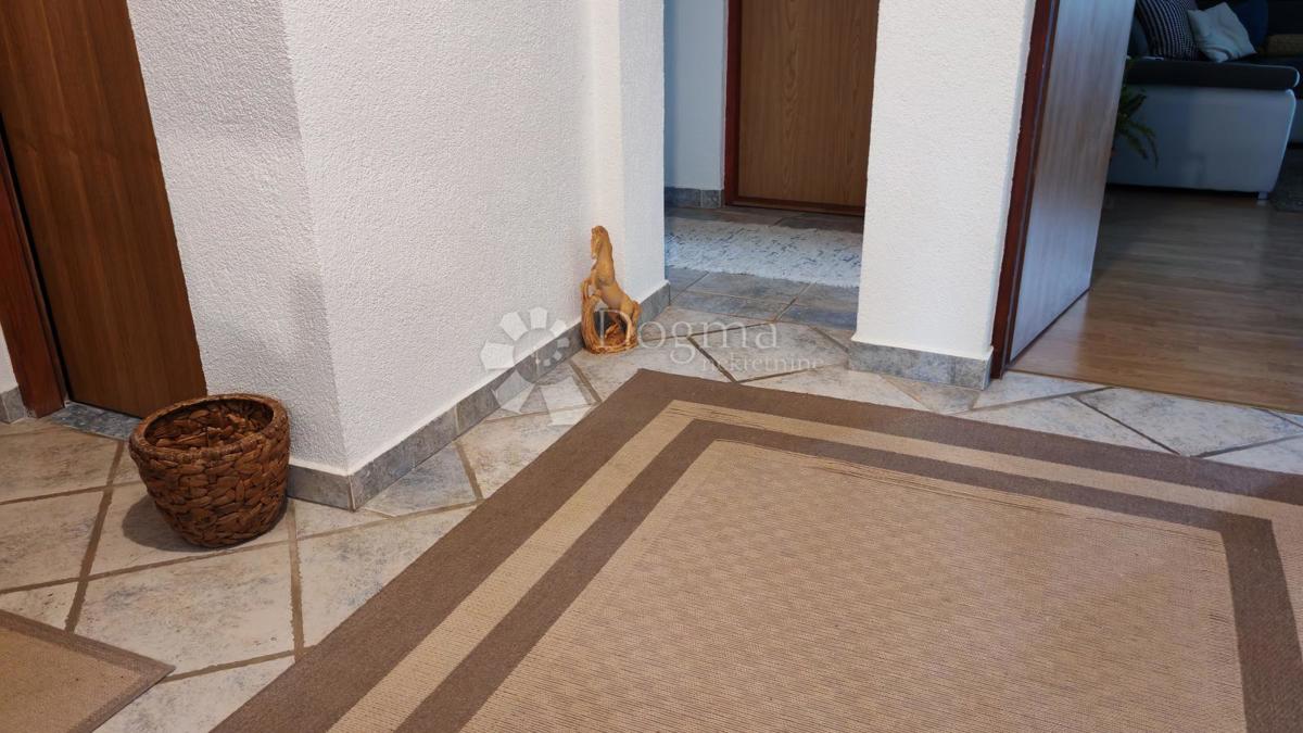 Hiša Buzdohanj, Čavle, 360m2