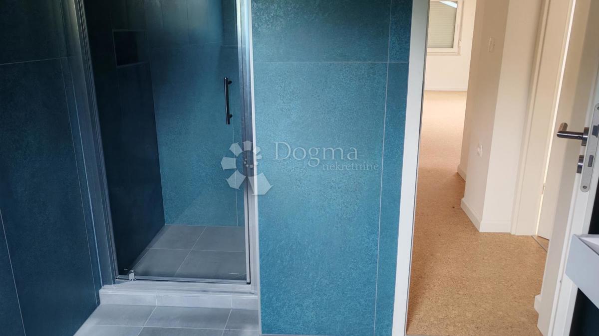Hiša Buzdohanj, Čavle, 360m2