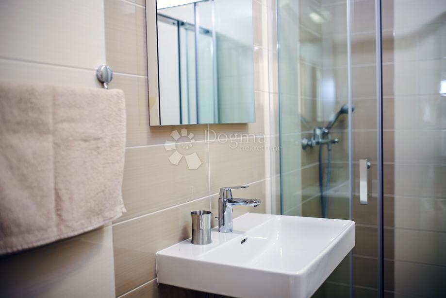 Apartma Banjol, Rab, 51m2