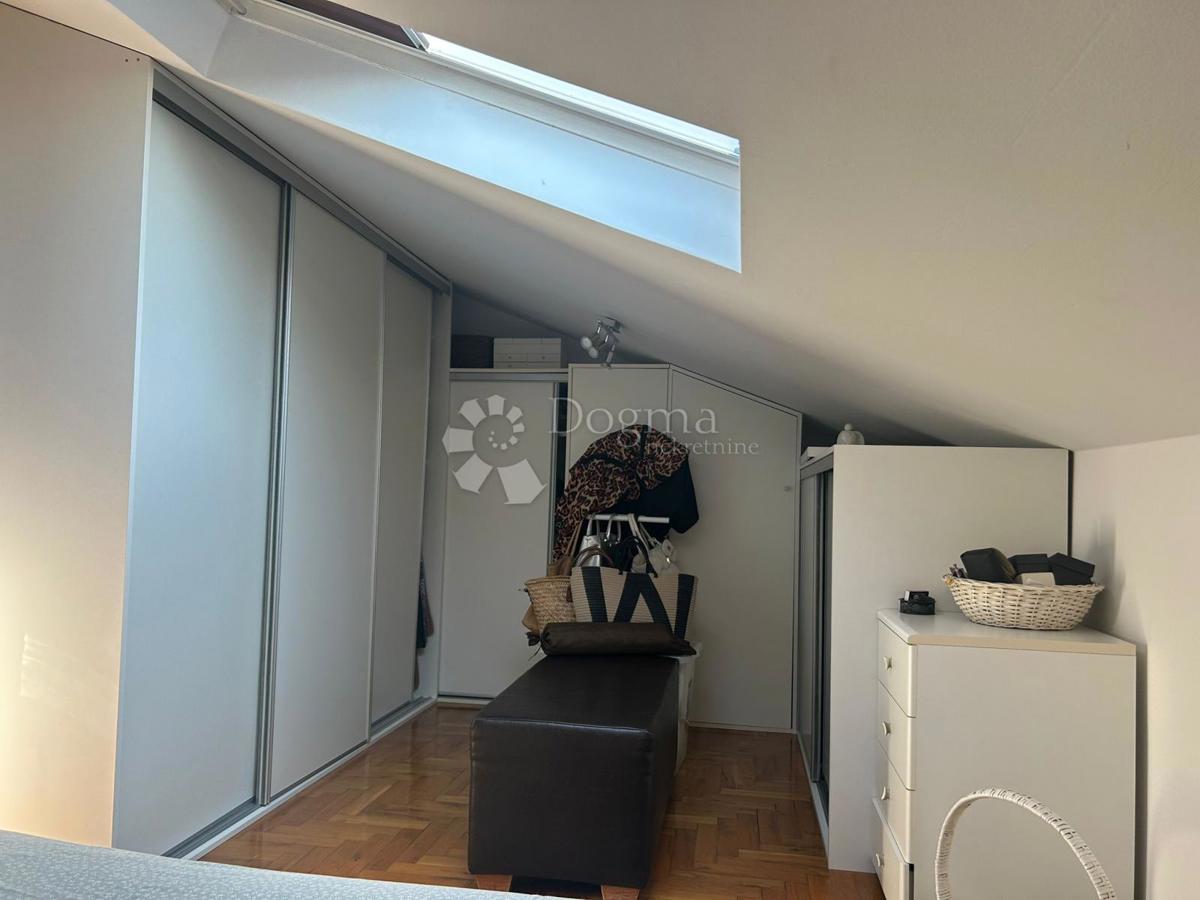 Dvostanovanjsko stanovanje v Fažani, 400 m od morja – 65 m² + podstrešje 28 m²