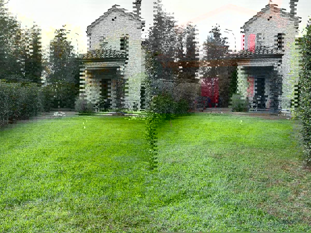 Hiša Kršan, 330m2