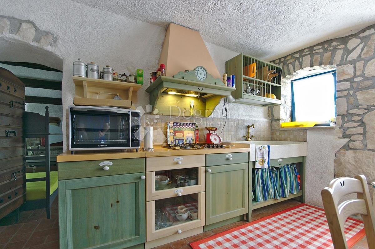 Hiša Kršan, 330m2
