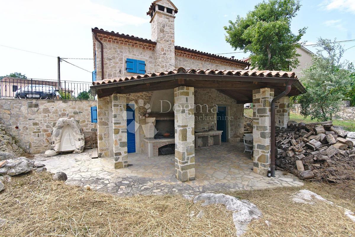 Hiša Kršan, 330m2