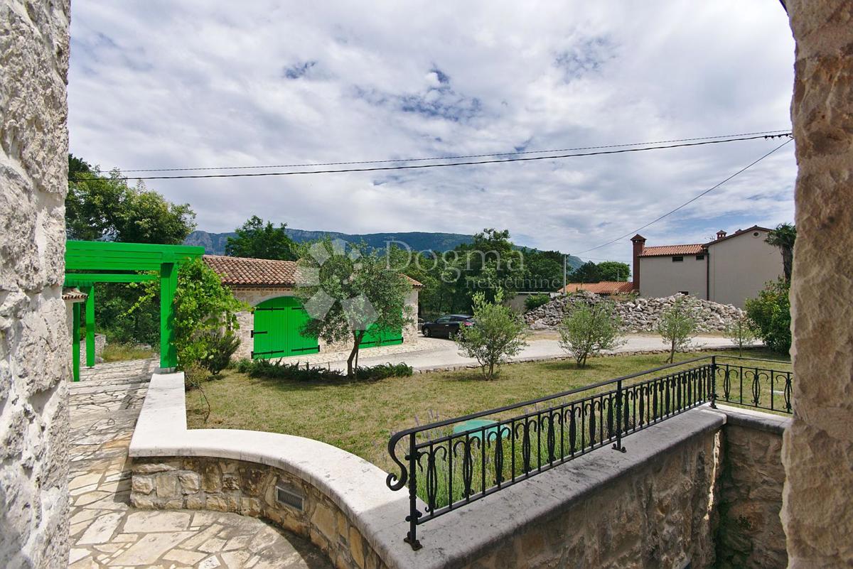 Hiša Kršan, 330m2