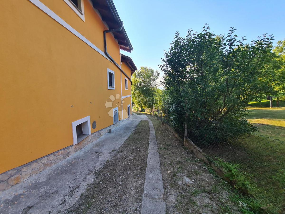 Hiša Kraj Donji, Marija Gorica, 560m2