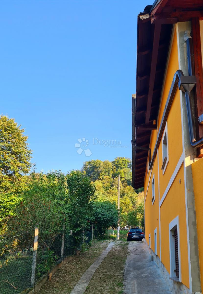 Hiša Kraj Donji, Marija Gorica, 560m2