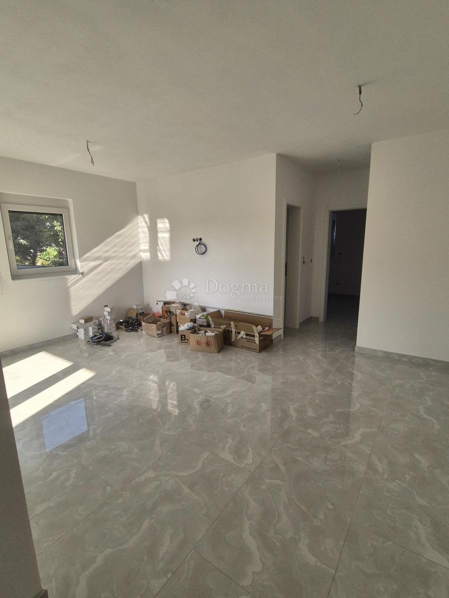 Stanovanje Seline, Starigrad, 58,07m2