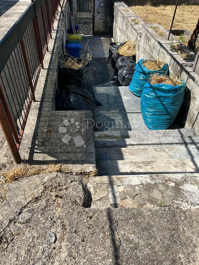 Hiša Centar, Pula, da, 177m2