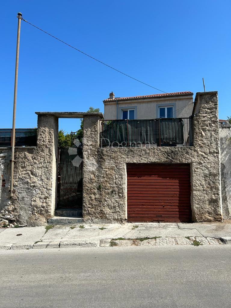 Hiša Centar, Pula, da, 177m2
