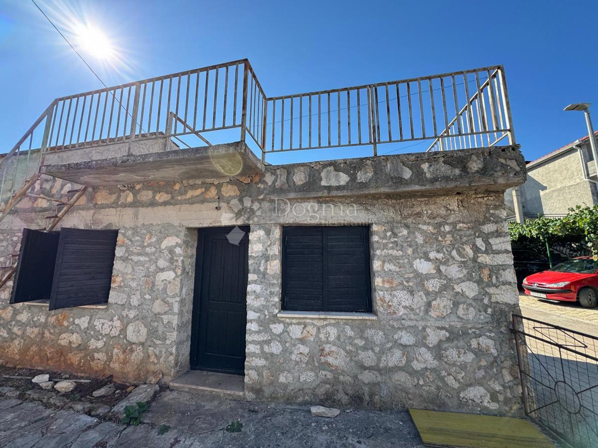 Hiša Supetar, 125m2