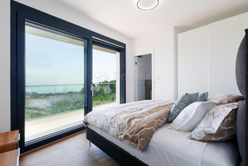 Stanovanje Ika, Opatija - Okolica, 108,51m2