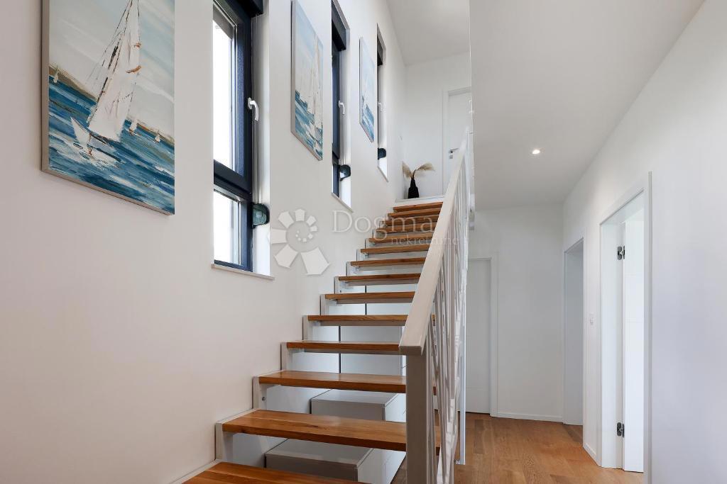 Stanovanje Ika, Opatija - Okolica, 108,51m2