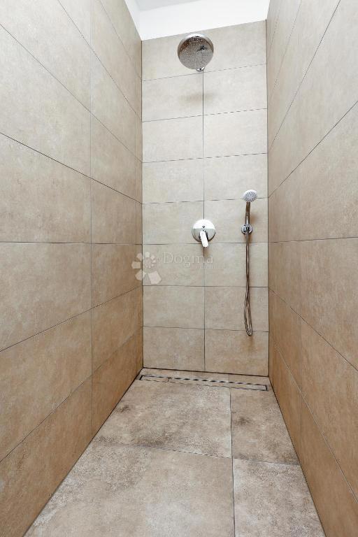 Stanovanje Ika, Opatija - Okolica, 108,51m2