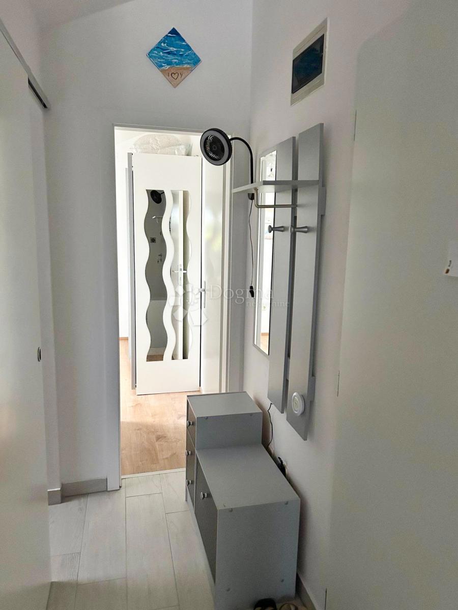 Stanovanje Povljana, 42m2