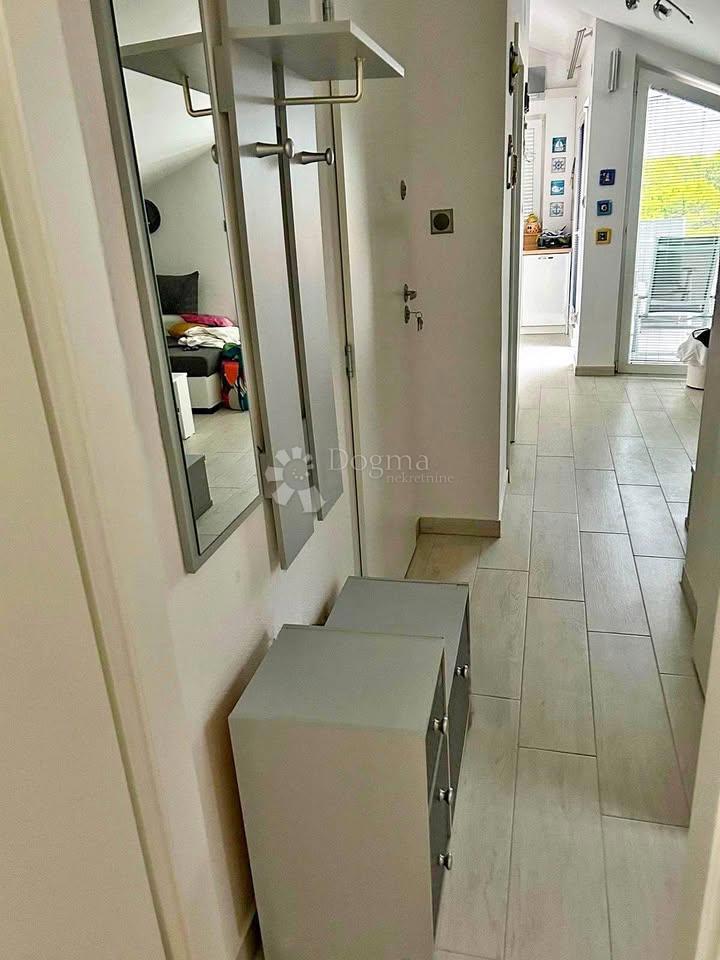 Stanovanje Povljana, 42m2