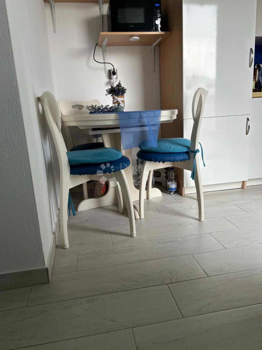 Stanovanje Povljana, 42m2