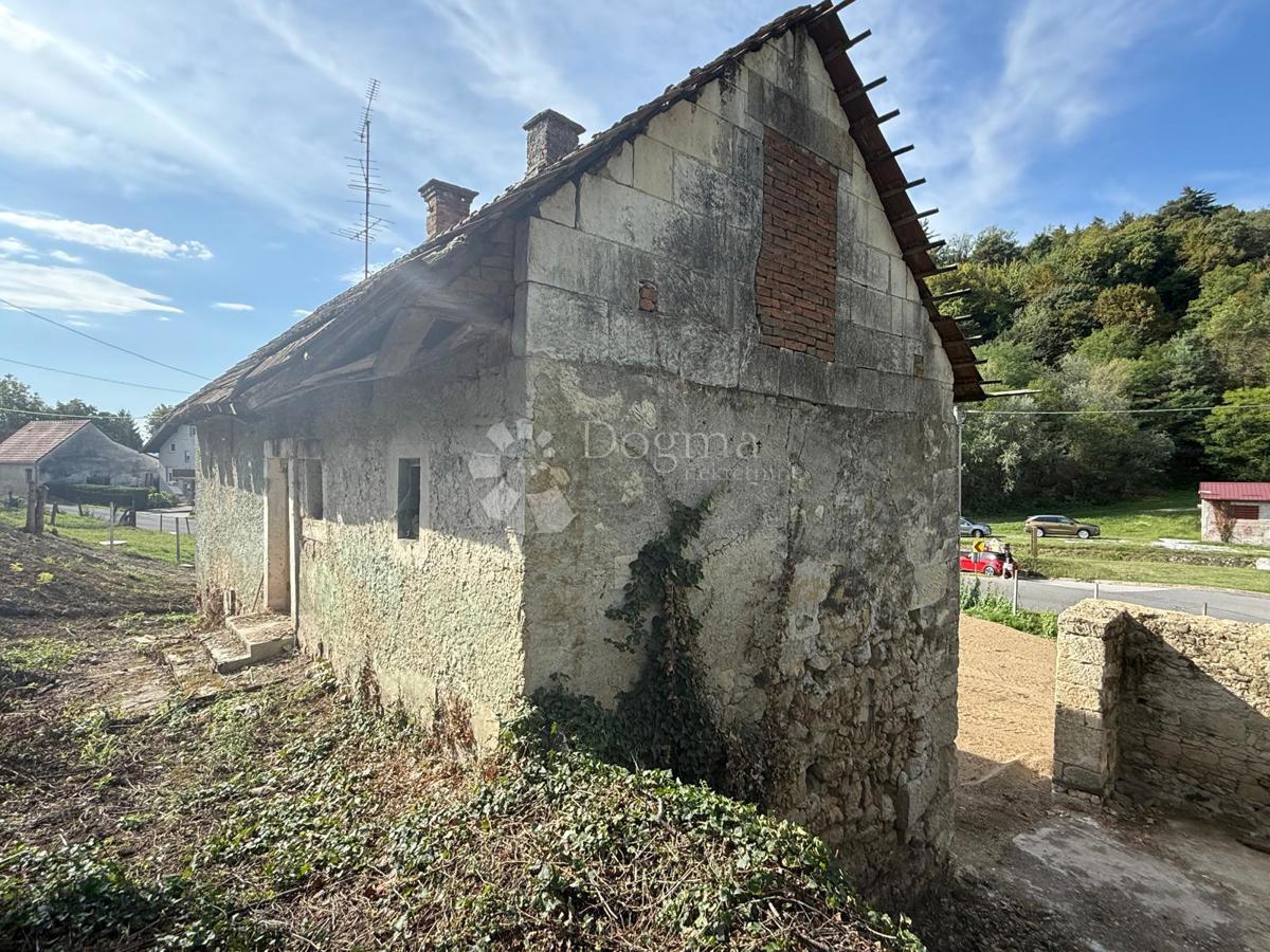 Hiša Vinica, 150m2