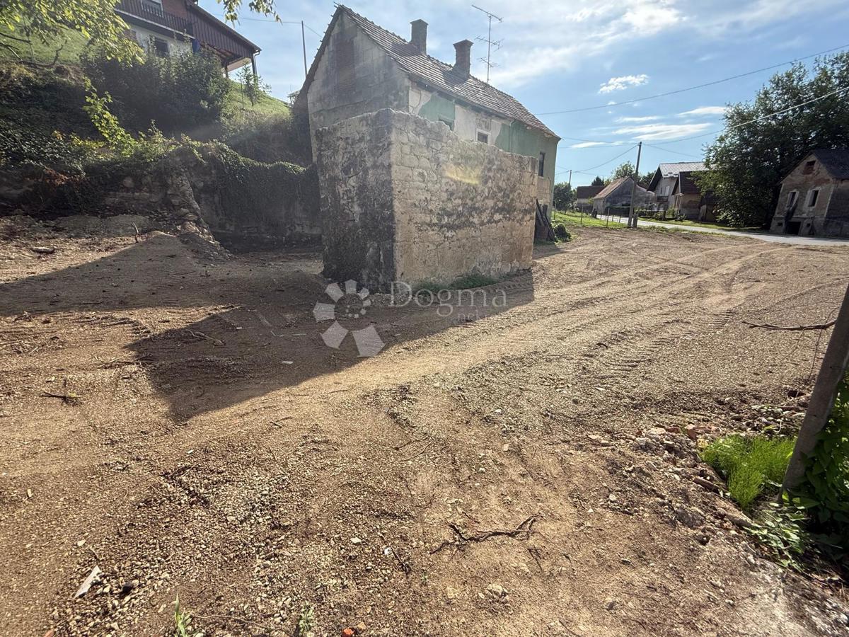 Hiša Vinica, 150m2