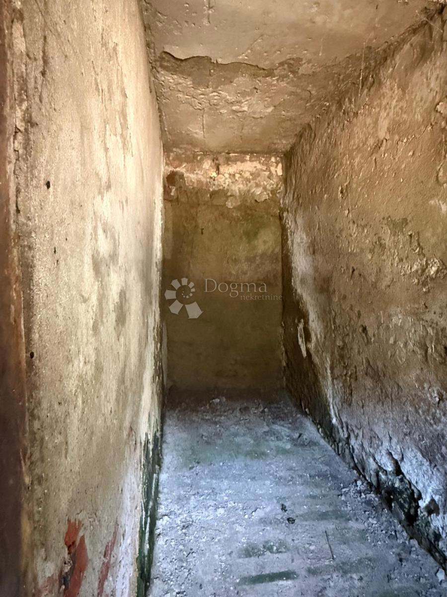 Hiša Vinica, 150m2