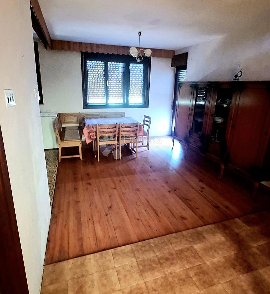 Hiša Močile, Vrbovsko, 100m2