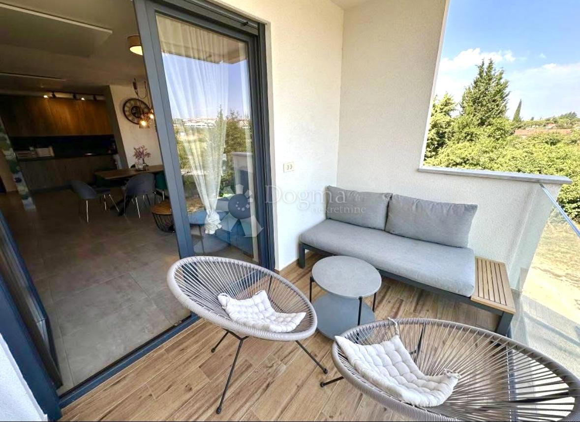 Stanovanje Novigrad, 87,97m2