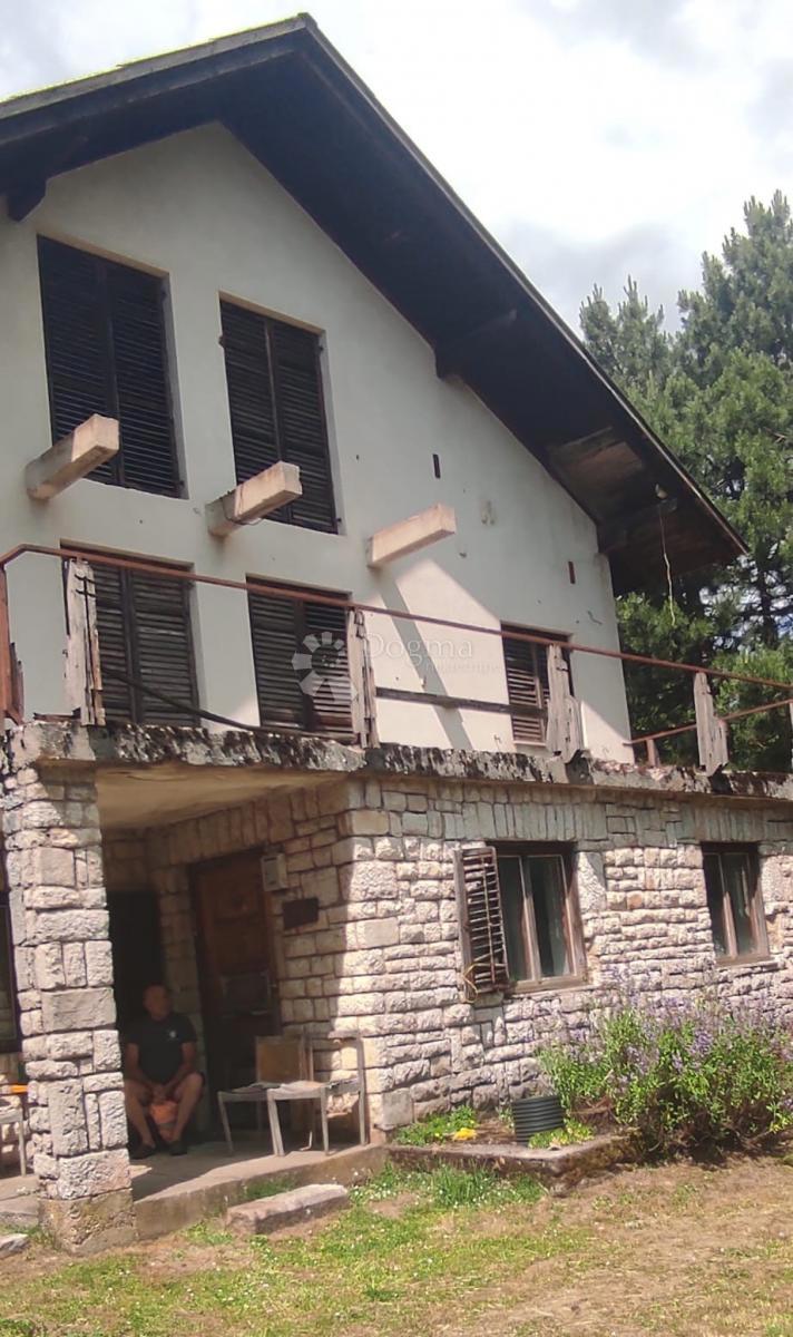 Hiša Korenica, Plitvička Jezera, 300m2