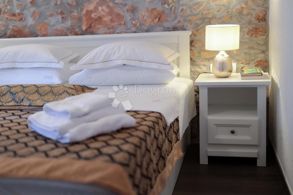 Avtentična kamnita hiša na otoku Molat - Naložba v mir, luksuz in tradicijo (-KA-), 55m2