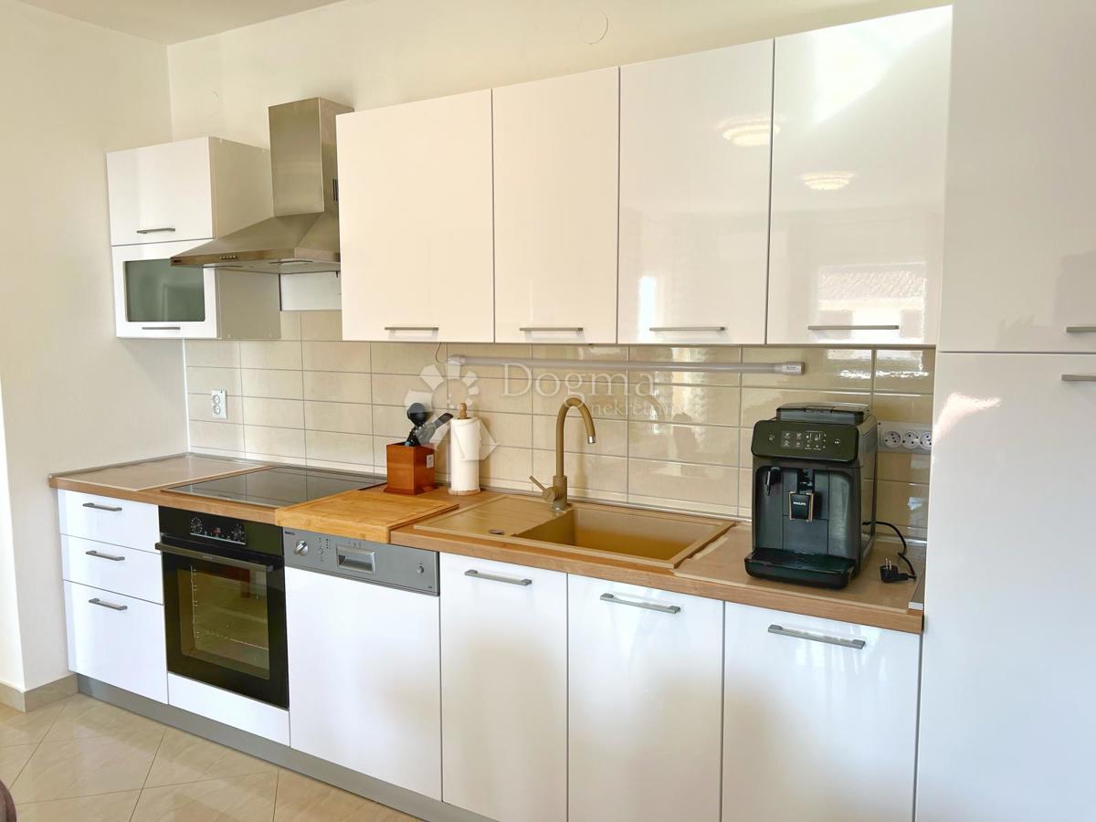 Stanovanje Ližnjan, 74m2