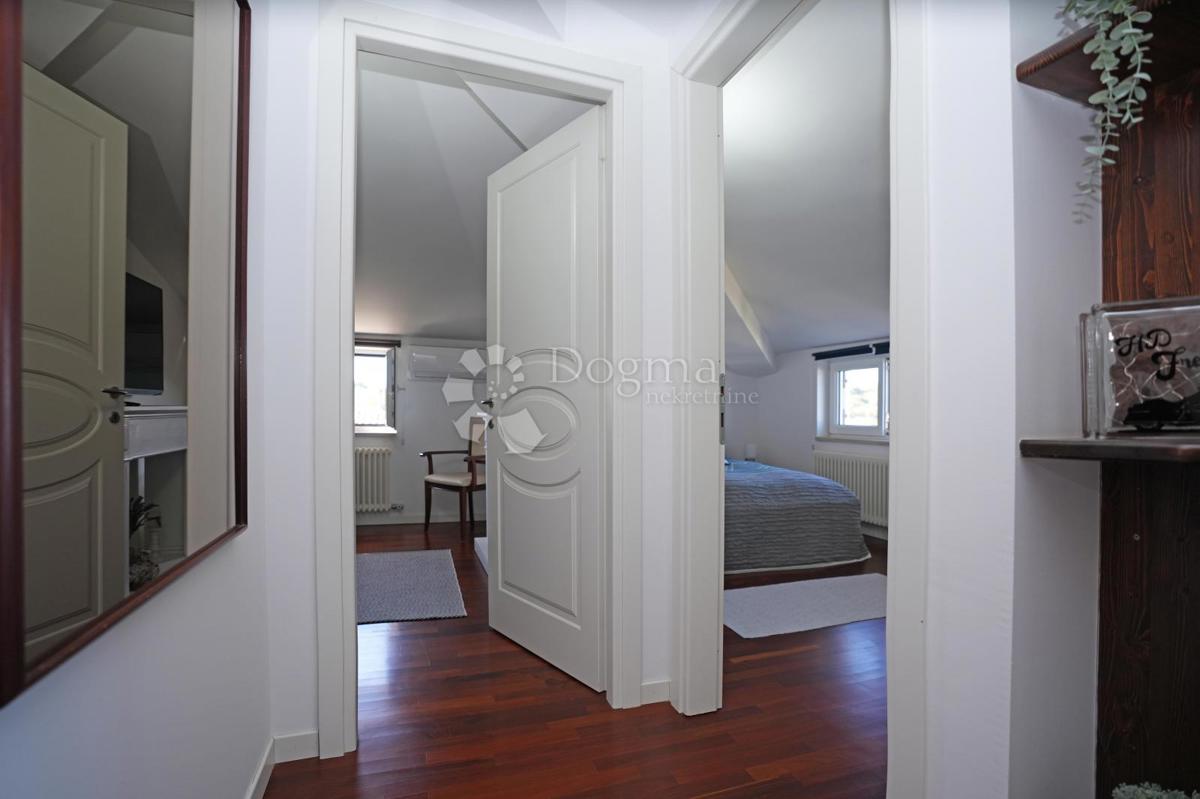 Stanovanje Banjole, Medulin, 107,66m2