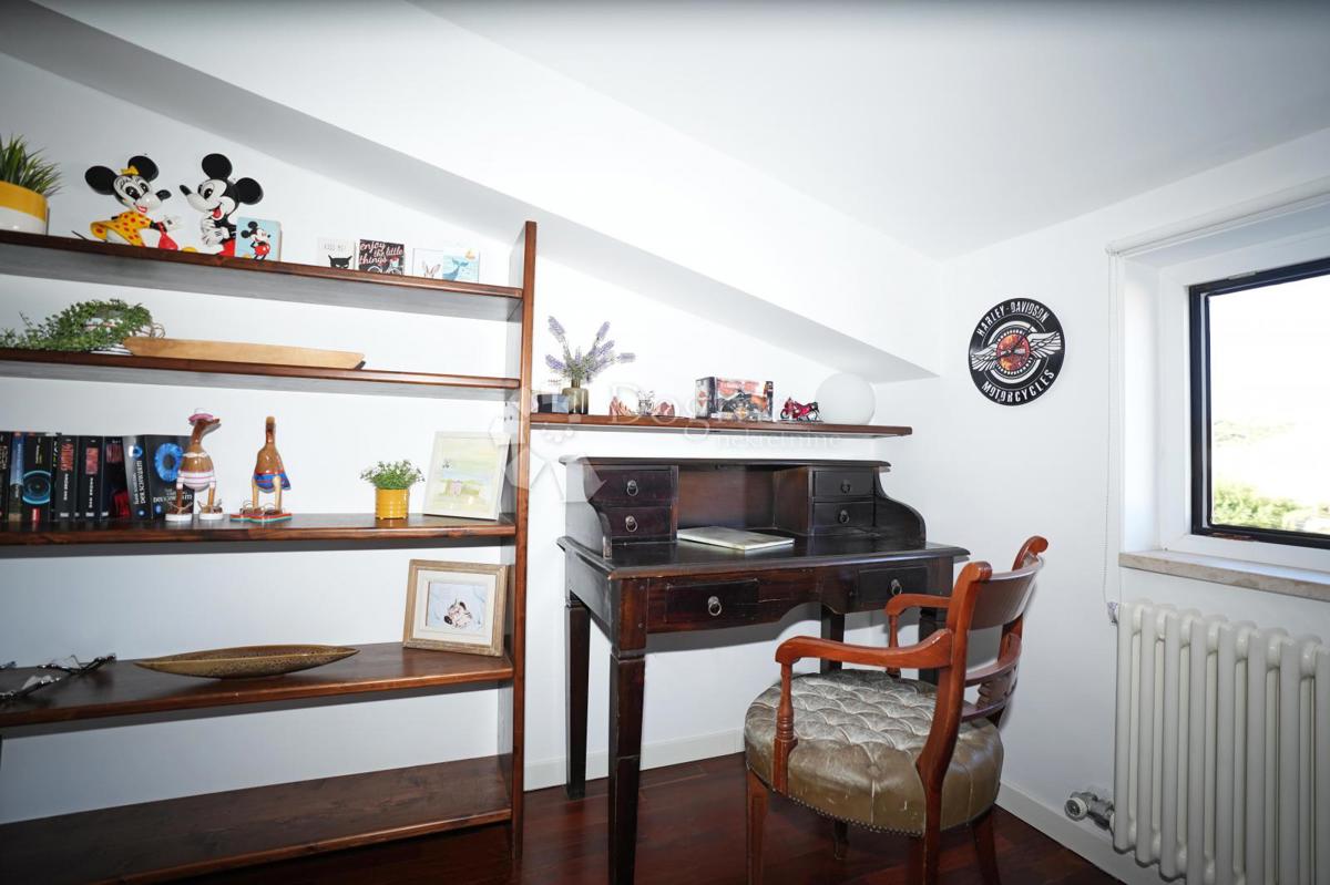 Stanovanje Banjole, Medulin, 107,66m2