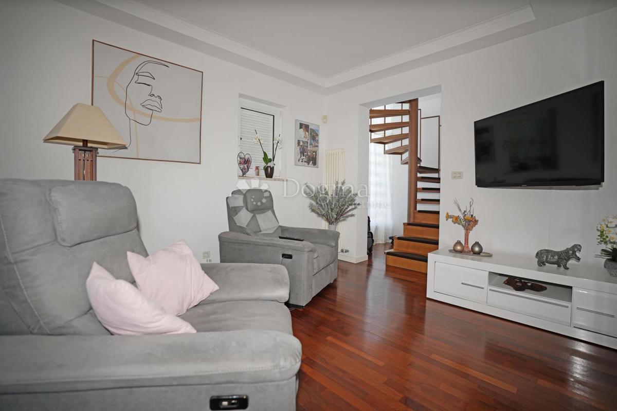 Stanovanje Banjole, Medulin, 107,66m2