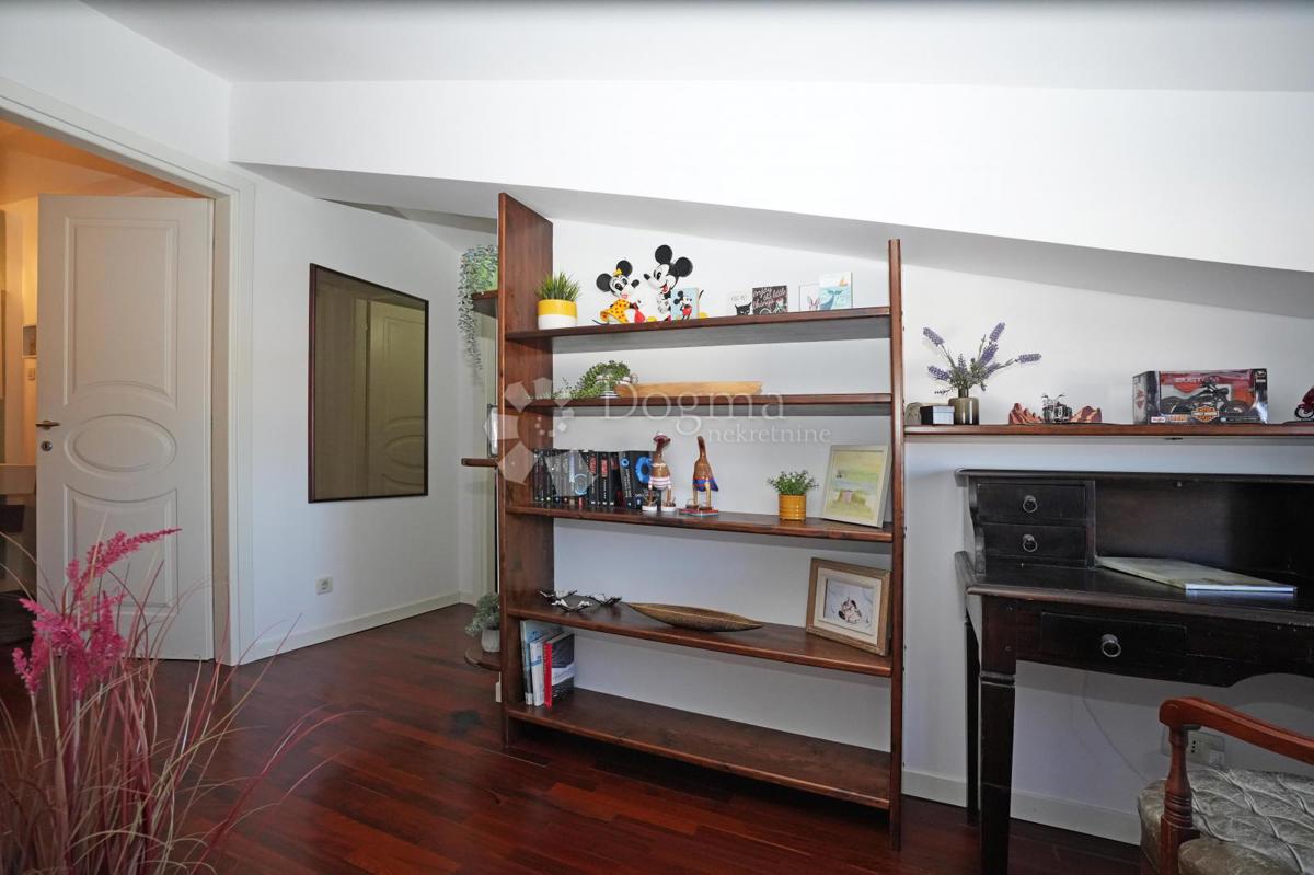 Stanovanje Banjole, Medulin, 107,66m2