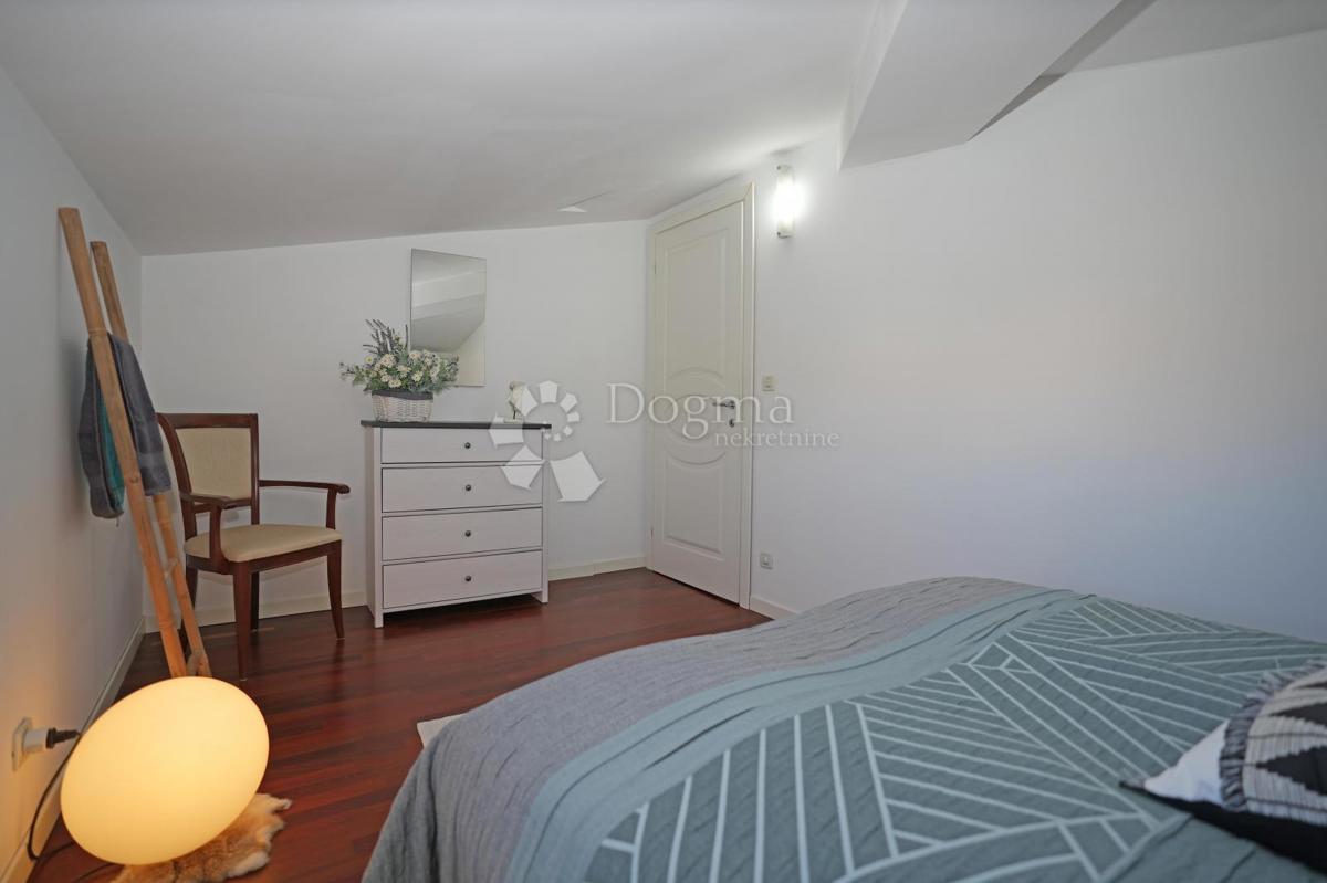 Stanovanje Banjole, Medulin, 107,66m2