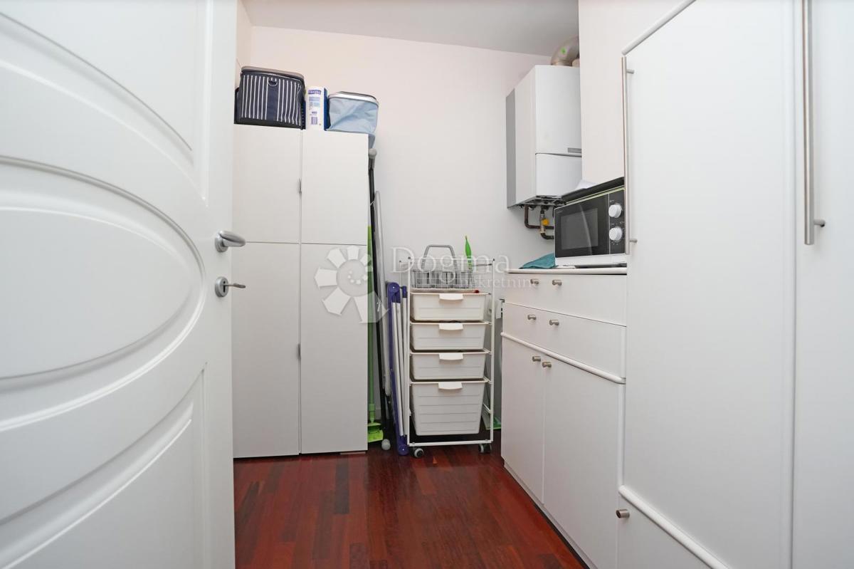 Stanovanje Banjole, Medulin, 107,66m2