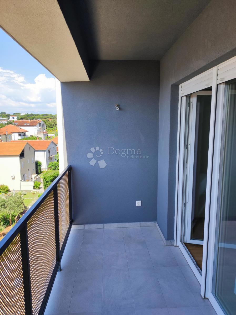 Stanovanje Crvene kuće, Zadar, 80,60m2