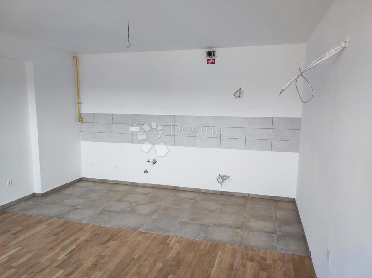 Stanovanje Crvene kuće, Zadar, 80,60m2