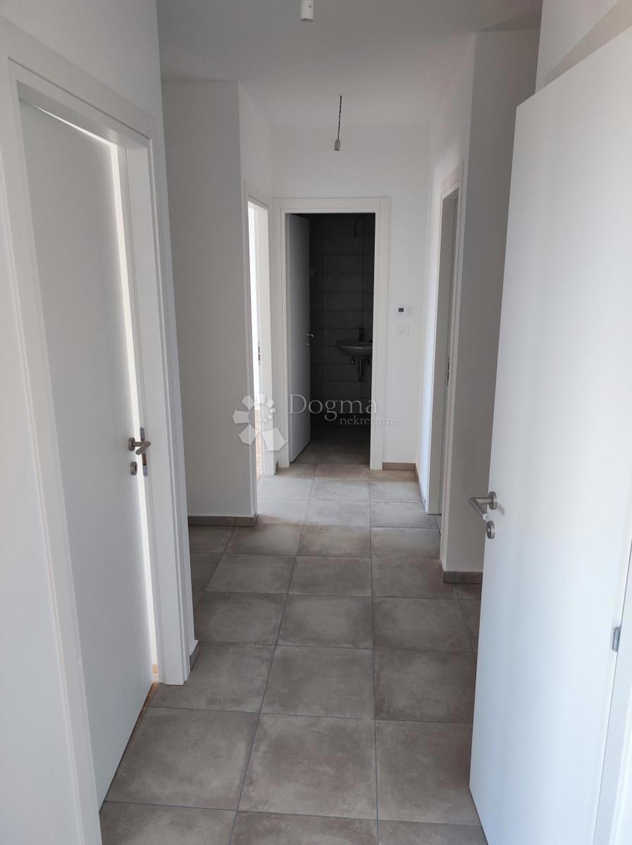 Stanovanje Crvene kuće, Zadar, 80,60m2