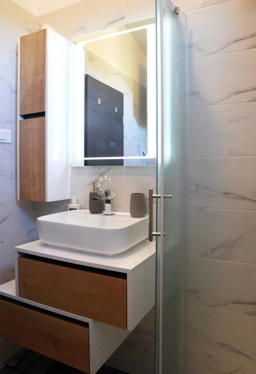 Stanovanje Medulin, 105m2