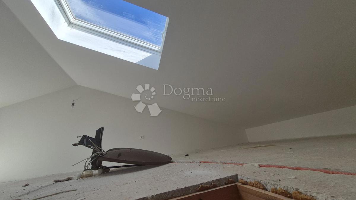 Stanovanje Peroj, Vodnjan, 76m2