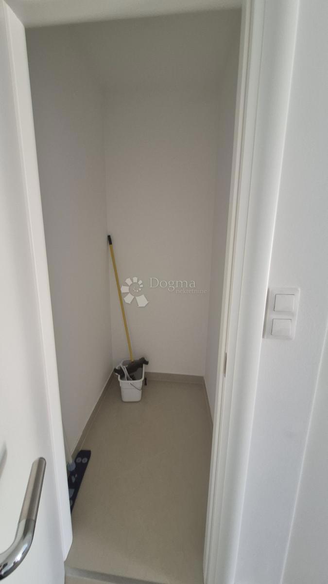 Stanovanje Peroj, Vodnjan, 76m2