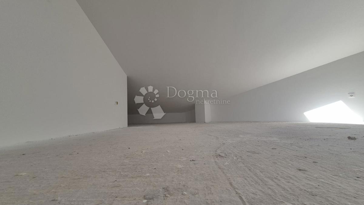 Stanovanje Peroj, Vodnjan, 76m2