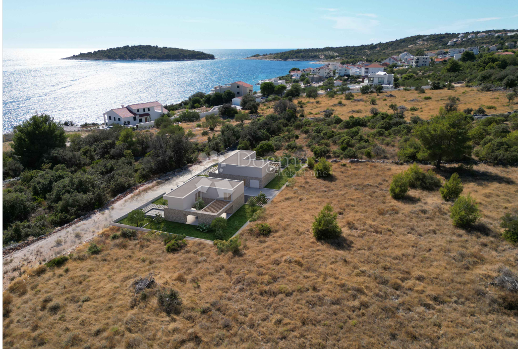 ROGOZNICA - SPEKTAKULARNA VILLA S ČUDOVITIM RAZGLEDOM