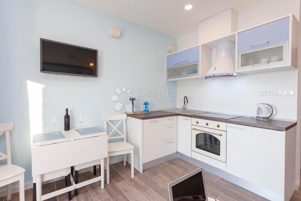 Hiša Živogošće, Podgora, 105m2